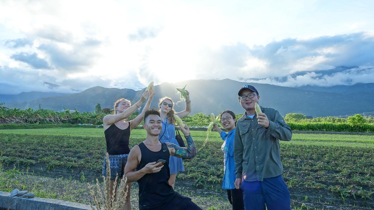 World Inn 窩二樓小客棧民宿 Hualien City Luaran gambar